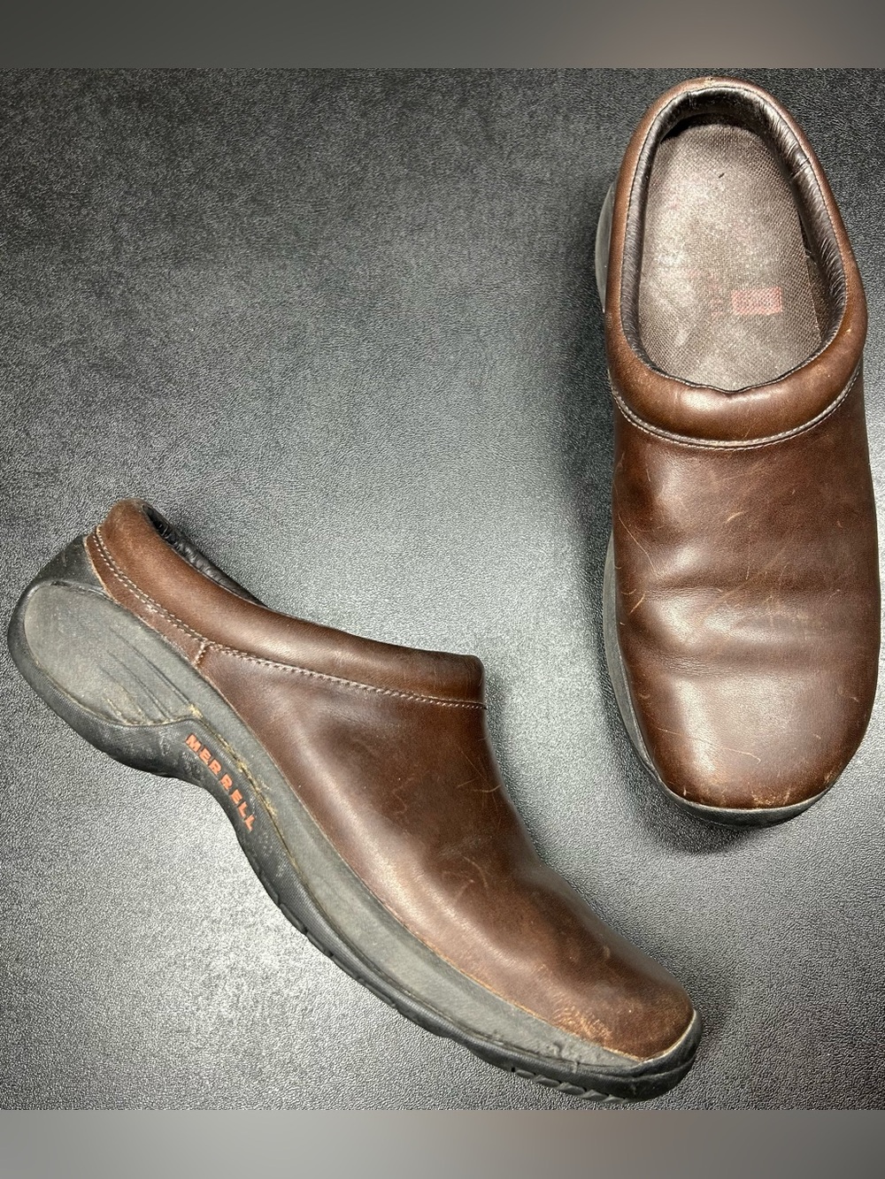 Merrell Women's Size 8.5 Encore Nova Smooth Brown Leather Slip On Clog Shoes